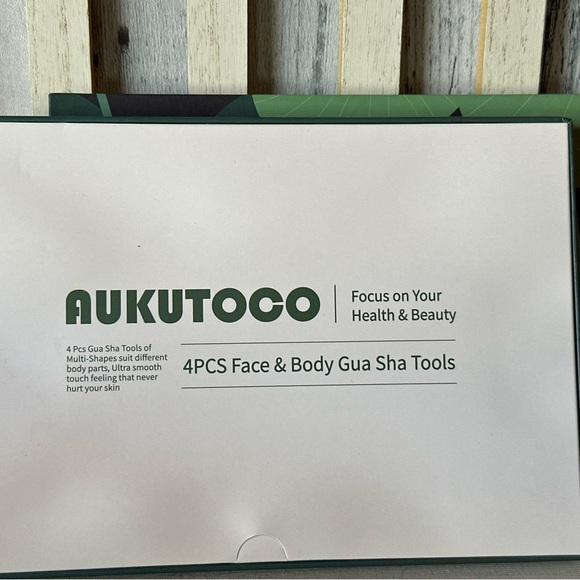 AUKUTOCO 4PCS Face & Body Gua Sha Tools Sculpting Tool Massage Jade Green NIB - Picture 5 of 6